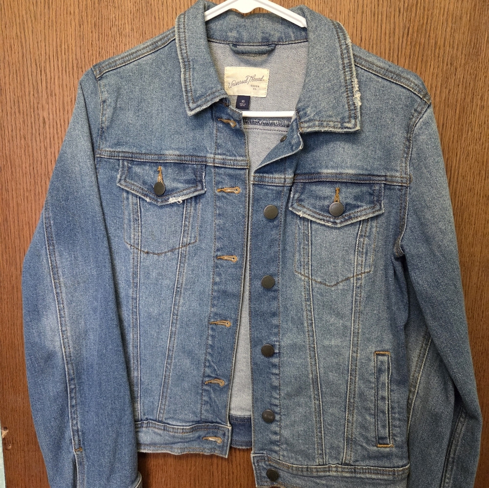 Universal Thread Light Blue Denim Jean Jacket